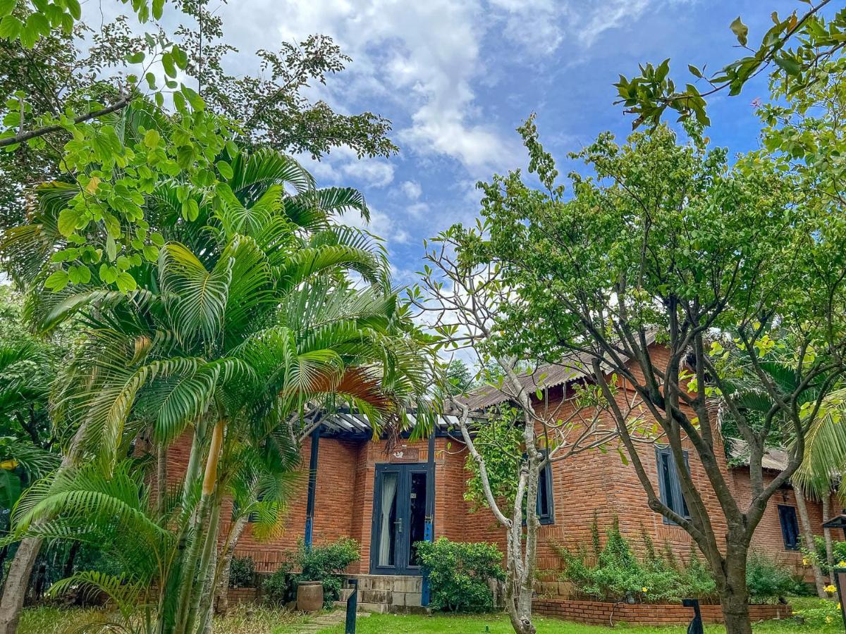 Long Hai Channel Beach Resort Exterior foto